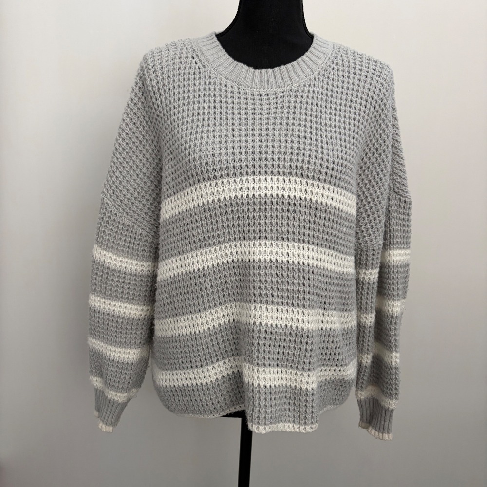 Just Polly Striped Grey White Waffle Knit Crewneck Womens Sweater Size Small